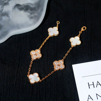 [⭐Spark]CLOVER WHITE PEARL MOP 5 MOTIF BRACELET COLLECTION