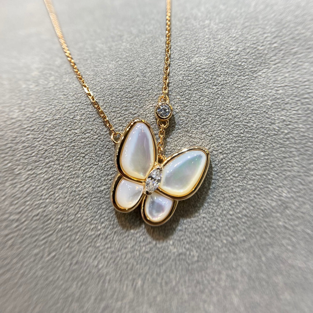 [⭐Spark]BUTTERFLY MOP DIAMOND NECKLACE