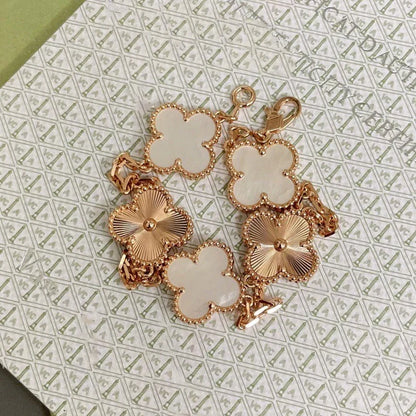 [⭐Spark]CLOVER WHITE PEARL MOP 5 MOTIF BRACELET COLLECTION