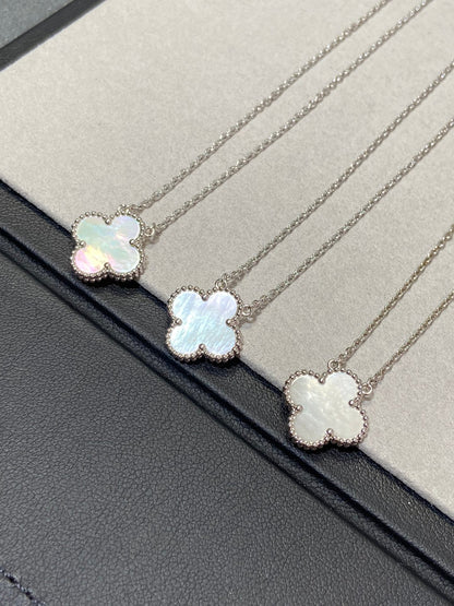 [⭐Spark]CLOVER MEDIUM SILVER WHITE MOP NECKLACE