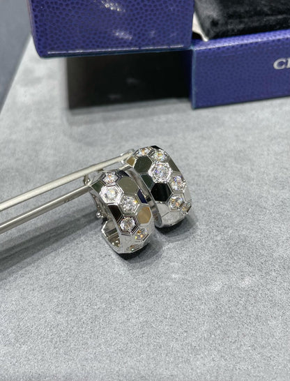 [⭐Spark]BEE LOVE DIAMOND HOOP EARRINGS