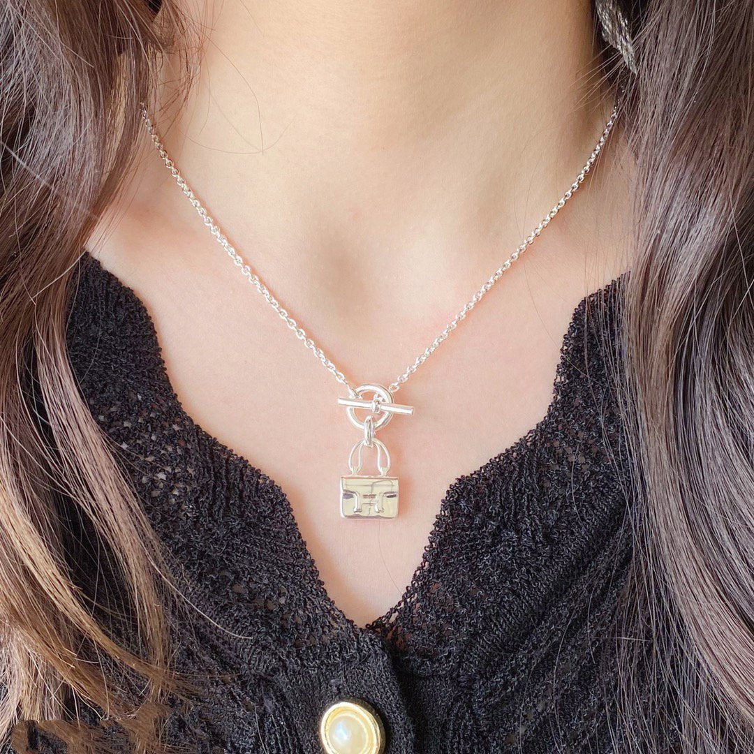[⭐Spark]CONSTANCE PEDANT SILVER NECKLACE