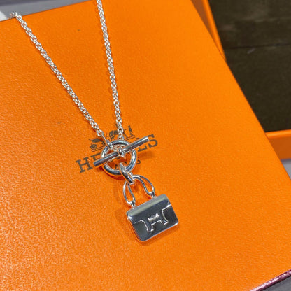 [⭐Spark]CONSTANCE PEDANT SILVER NECKLACE