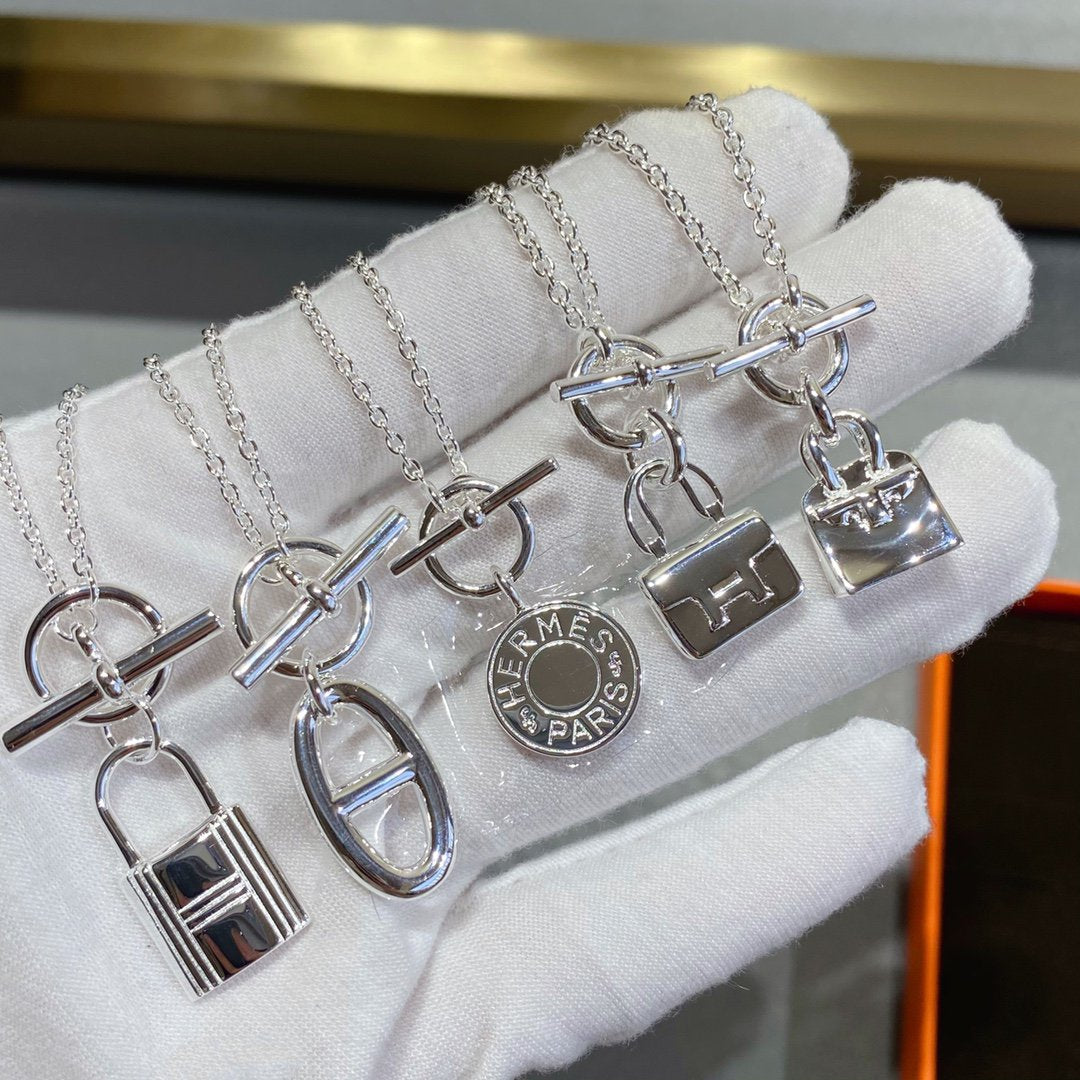 [⭐Spark]CONSTANCE PEDANT SILVER NECKLACE