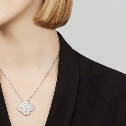 [⭐Spark]CLOVER 25MM LARGE PENDANT DIAMOND PAVED SILVER NECKLACE
