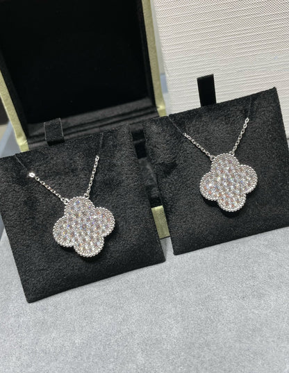 [⭐Spark]CLOVER 25MM LARGE PENDANT DIAMOND PAVED SILVER NECKLACE