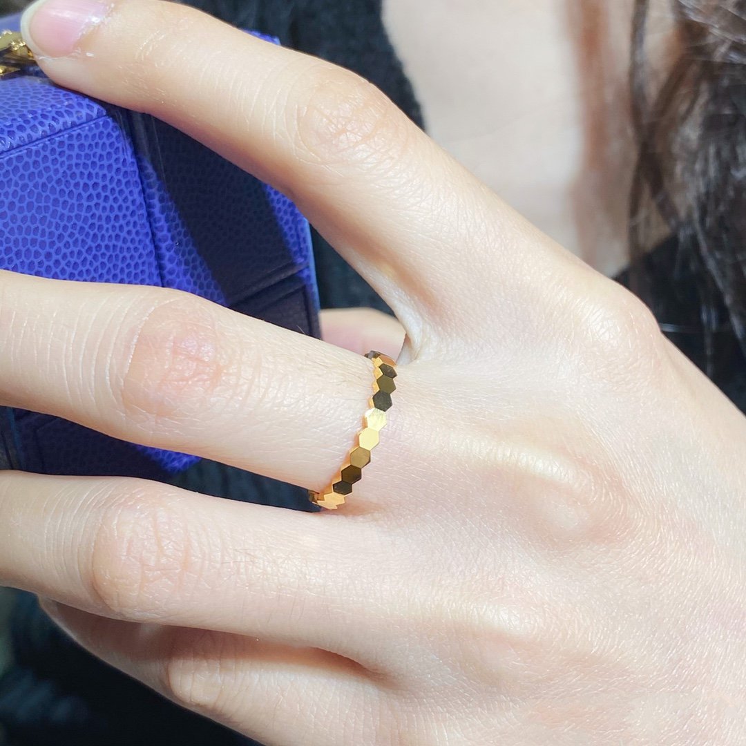 [⭐Spark]BEE LOVE SMALL RING