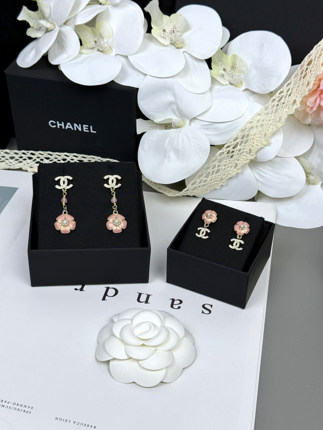 [⭐Spark]26C Pink Camellia Enamel Pendant with Double C Earrings
