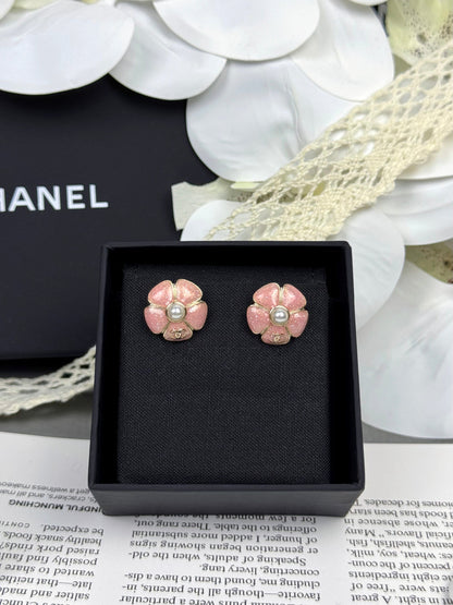 [⭐Spark]26C Pink Camellia Pearl Enamel Stud Earrings