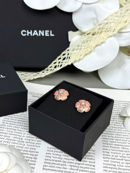 [⭐Spark]26C Pink Camellia Pearl Enamel Stud Earrings