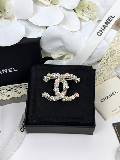 [⭐Spark]26C Pink-White Enamel Ice Cream Cone Double C Brooch