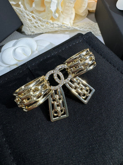 [⭐Spark]25K Hollow Bow Brooch