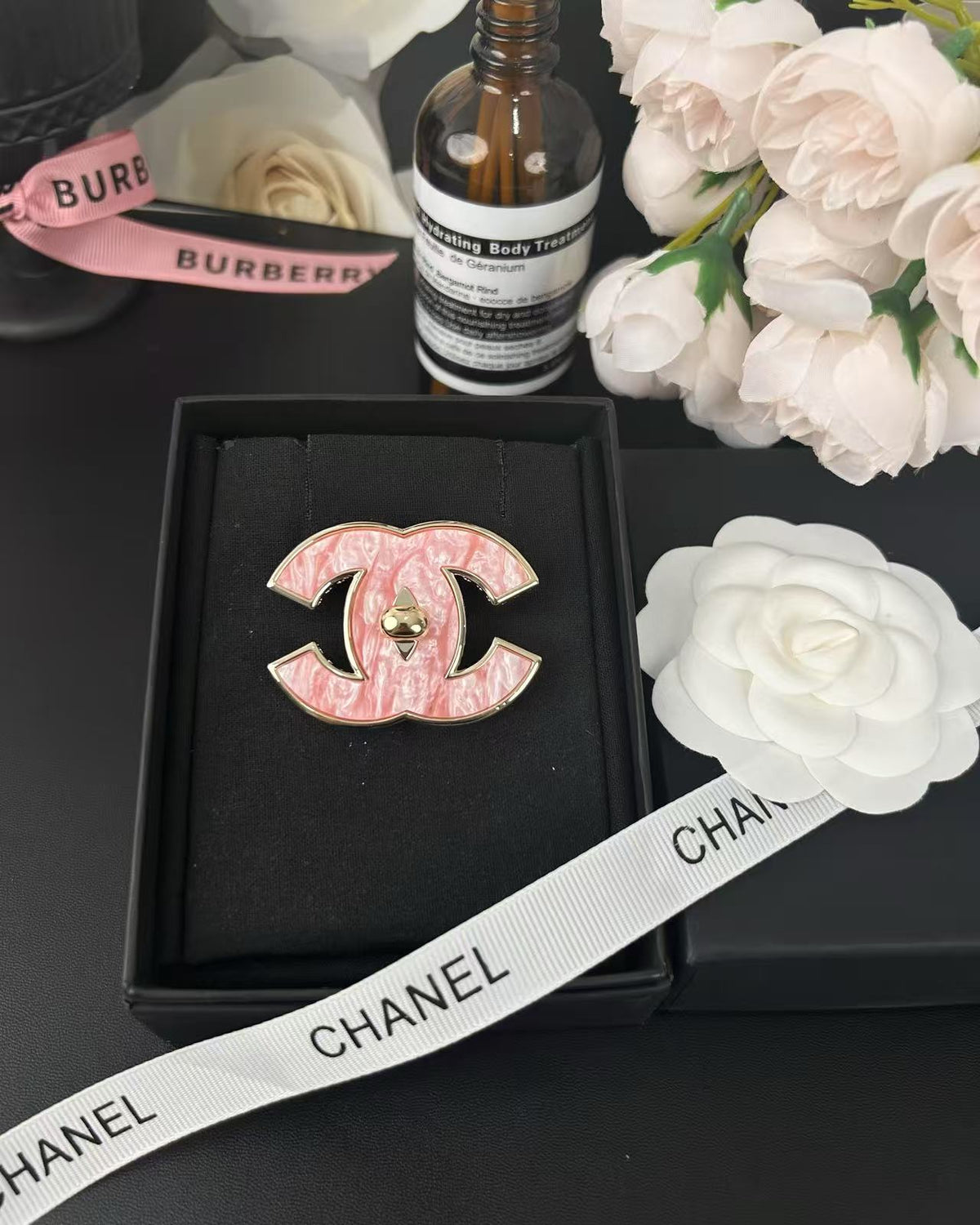[⭐Spark]Pink Resin Classic Brooch 5cm