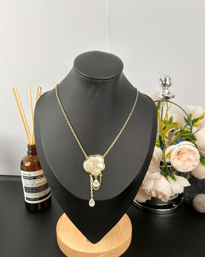 [⭐Spark]Cloud Pearl Mother-of-Pearl Diamond Chain Pendant Necklace
