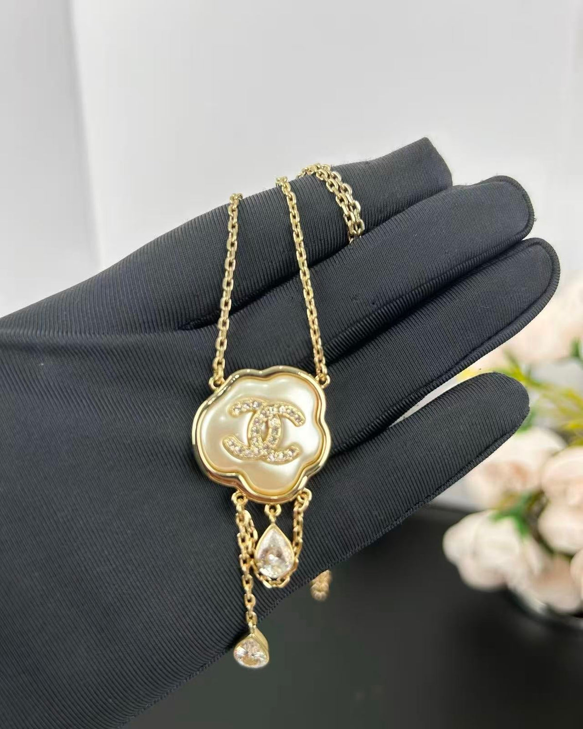 [⭐Spark]Cloud Pearl Mother-of-Pearl Diamond Chain Pendant Necklace