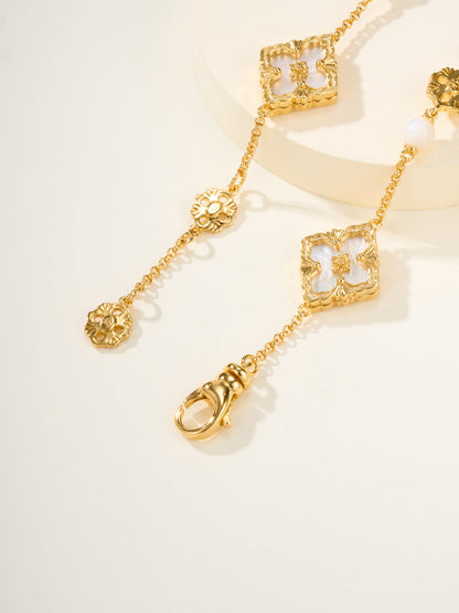 [⭐Spark]B.C.L ENAMELED Three-Flower Bracelet（Trumpet)