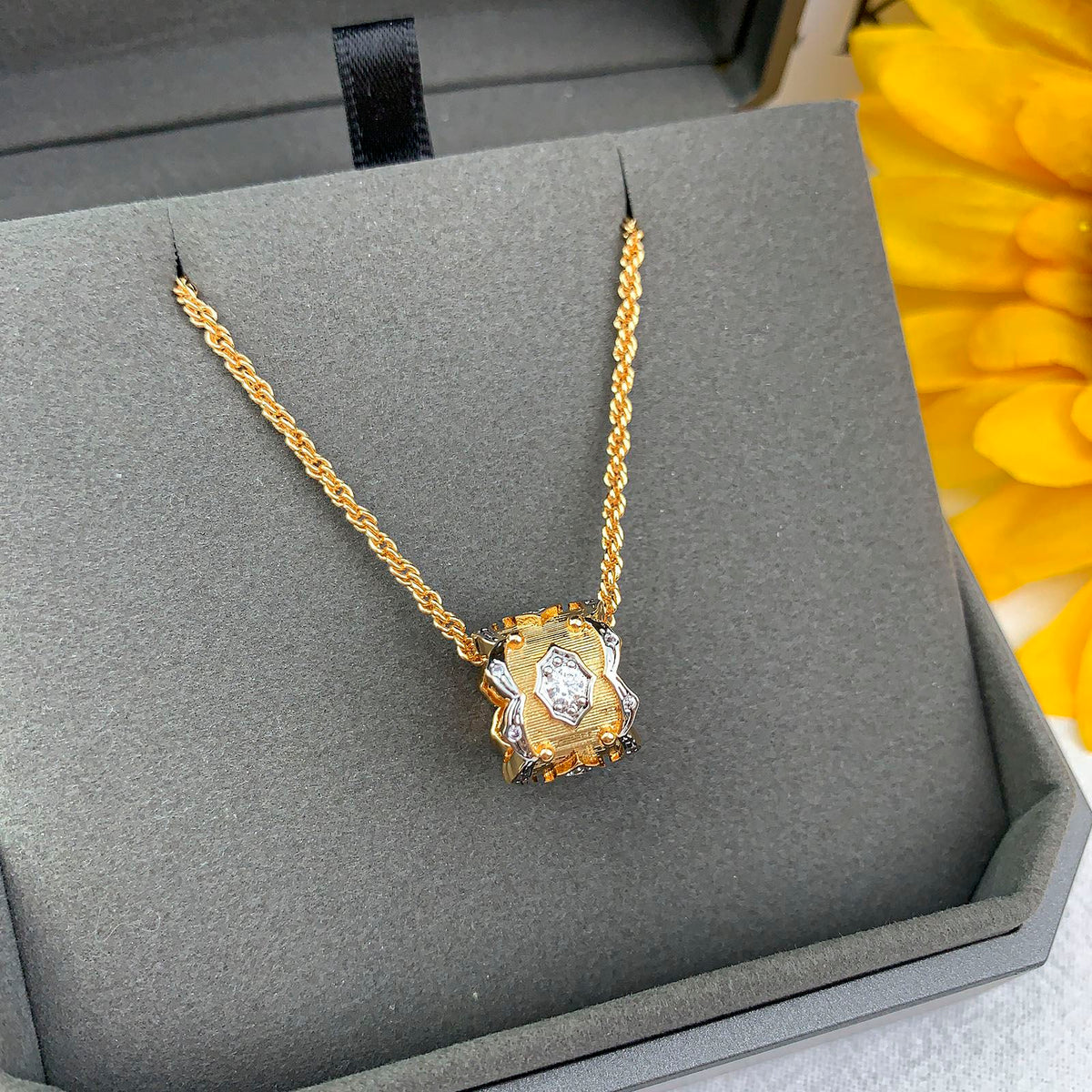 [⭐Spark] B.C.L “Little Waist” Enamel  NECKLACE（Various colors