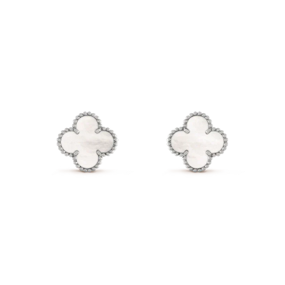 [⭐Spark]CLOVER MEDIUM 1 MOTIFS  WHITE MOP EARRINGS SILVER