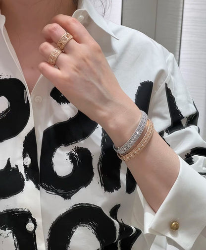 [⭐Spark]2026 WOVEN-PATTERN BRACELET SET WITH FULL DIAMOND INLAY THREE-COLORS