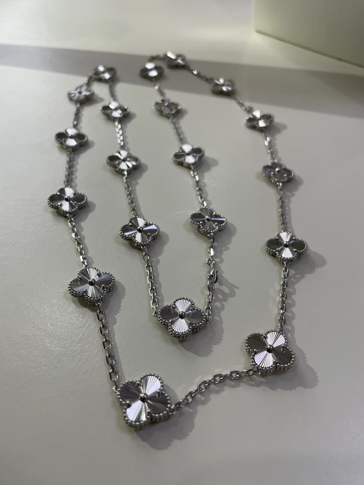 [⭐Spark]CLOVER 20 MOTIFS SILVER LASER