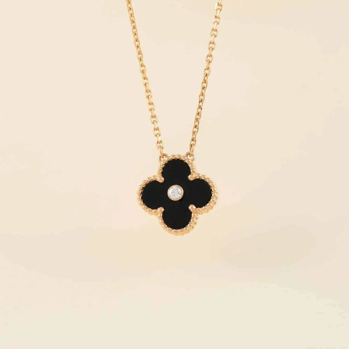 [⭐Spark]CLOVER 15MM DIAMOND ONYX NECKLACE