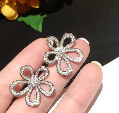 [⭐Spark]FLOWERLACE EARRINGS FULL DIAMONDS