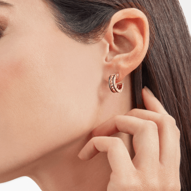 [⭐Spark]ZERO 1 ROCK PINK GOLD EARRINGS WITH STUDDED SPIRAL AND BLACK CERAMIC