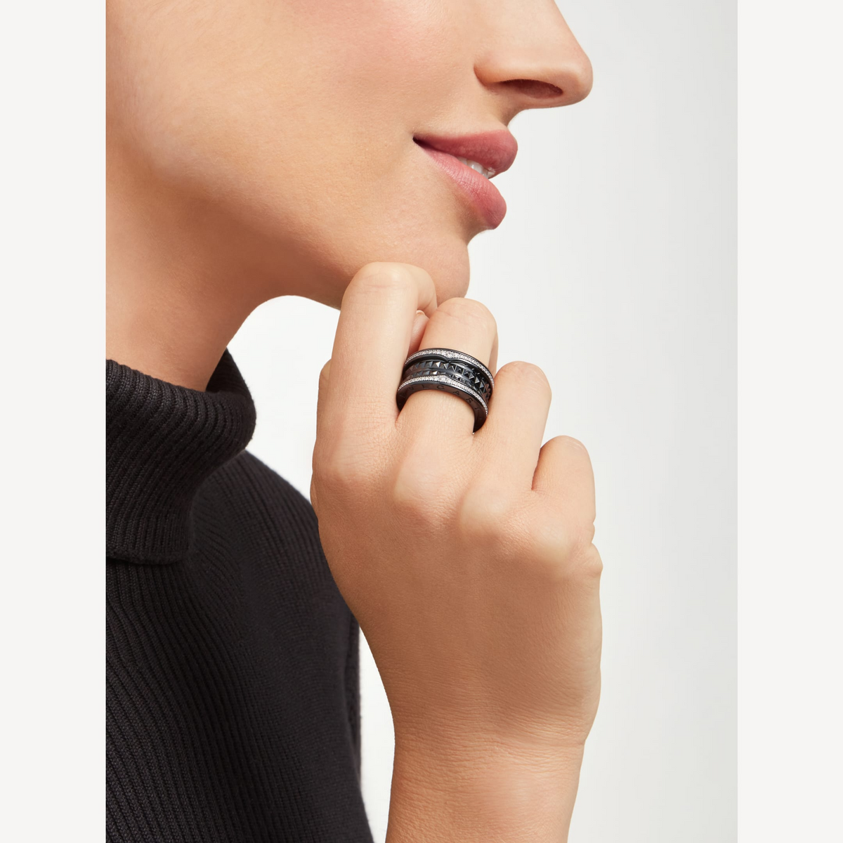 [⭐Spark]ZERO 1 ROCK FOUR-BAND BLACK CERAMIC WITH STUDDED SPIRAL AND PAVED DIAMONDS RING