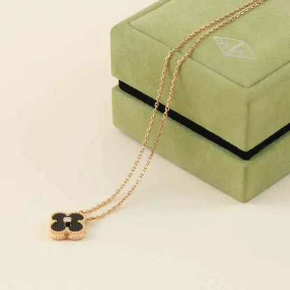 [⭐Spark]CLOVER 15MM DIAMOND ONYX NECKLACE