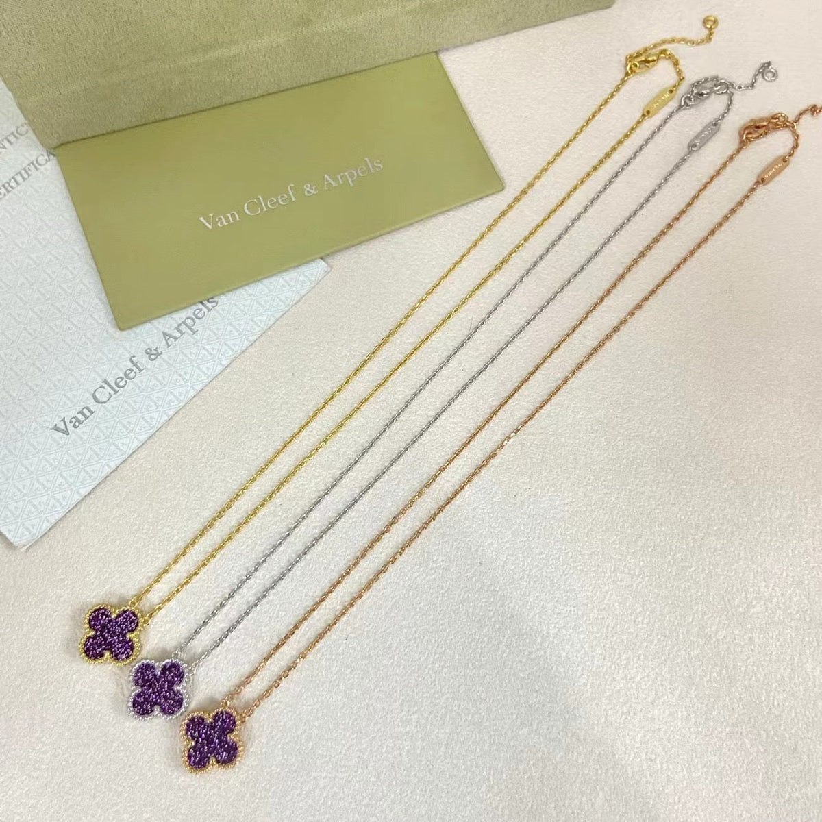 [⭐Spark]NEW 15MM PURPLE SAND-GOLD FOUR-LEAF CLOVER NECKLACE