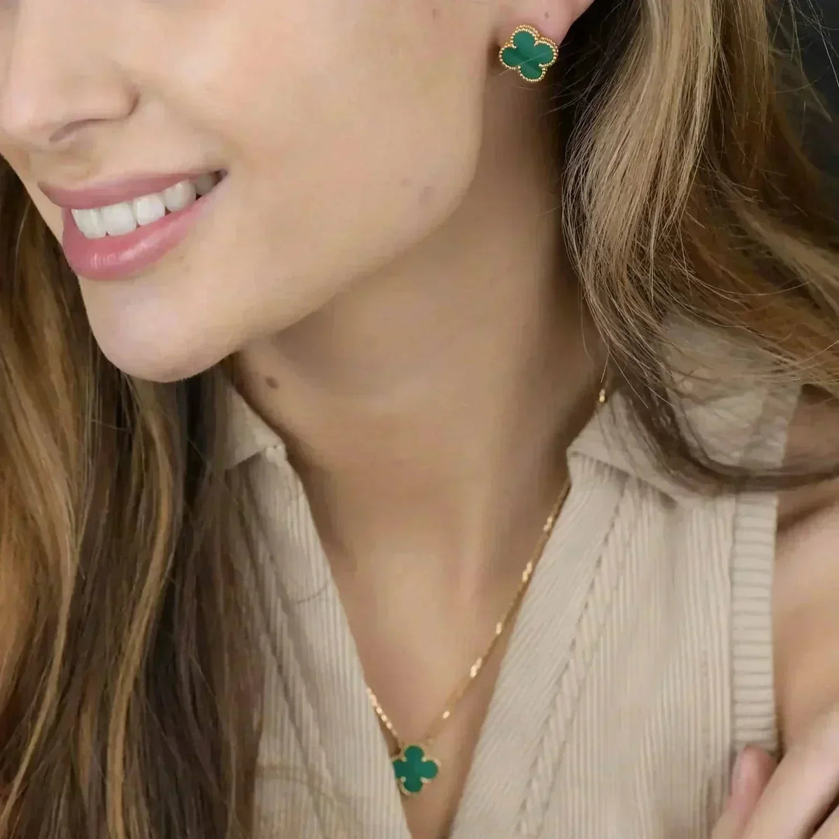 [⭐Spark]CLOVER MINI 9.5MM MALACHITE  EARRINGS