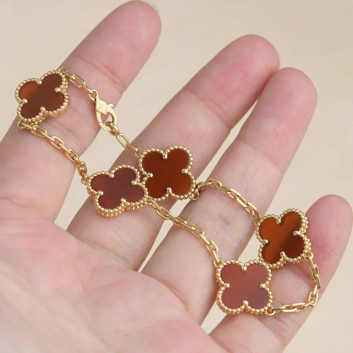 [⭐Spark] CLOVER 5 MOTIF RED CORNELIAN BRACELET COLLECTION