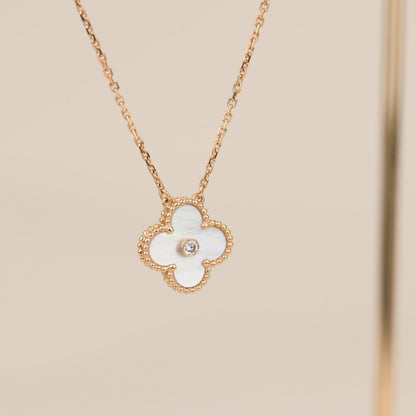 [⭐Spark]CLOVER 15MM DIAMOND WHITE FRITILLARIA NECKLACE