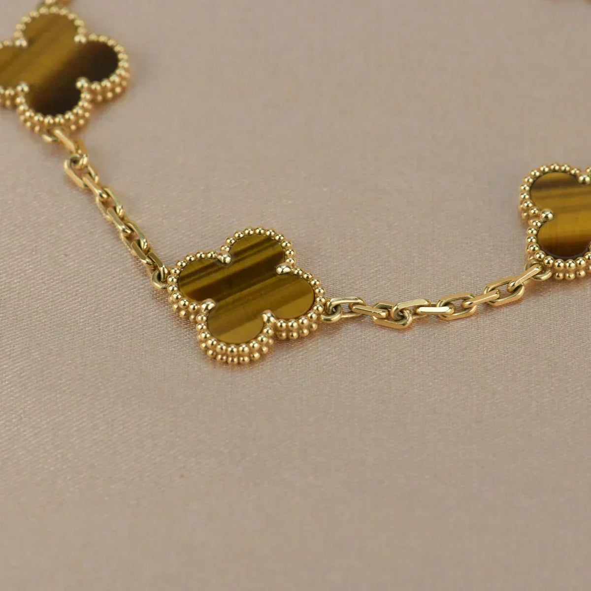[⭐Spark] CLOVER 5 MOTIFS TIGER EYE BRACELET COLLECTION