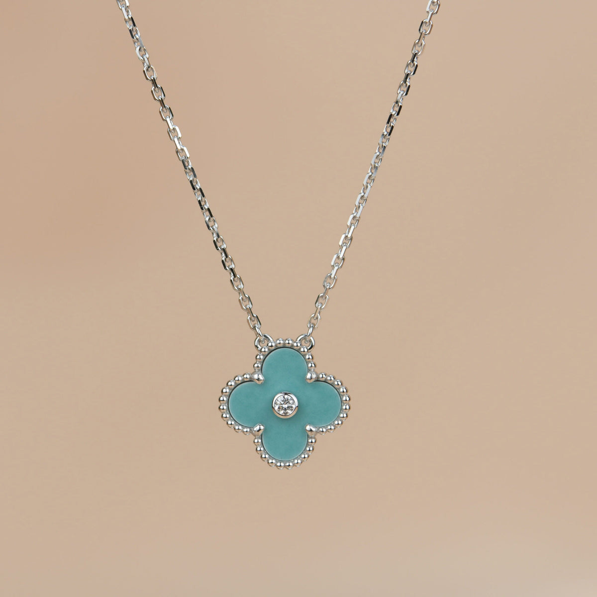 [⭐Spark]CLOVER 15MM DIAMOND SVRES PORCELAIN  NECKLACE SILVER