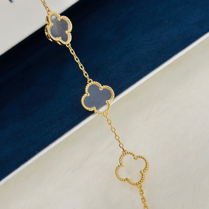 [⭐Spark]CLOVER 5 MOTIF ROCK CRYSTAL BRACELET