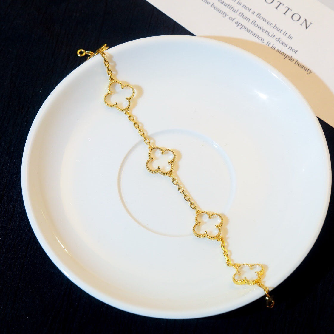 [⭐Spark]CLOVER 5 MOTIF ROCK CRYSTAL BRACELET