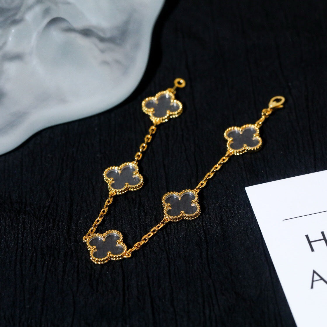 [⭐Spark]CLOVER 5 MOTIF ROCK CRYSTAL BRACELET