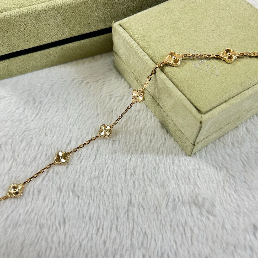 [⭐Spark]CLOVER 6 MOTIF DIAMOND BRACELET