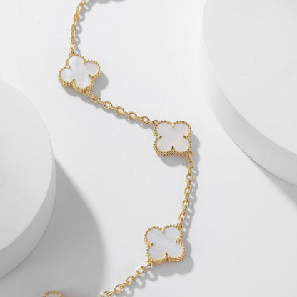 [⭐Spark]CLOVER 10 MOTIFS WHITE MOTHER OF PEARL NECKLACE