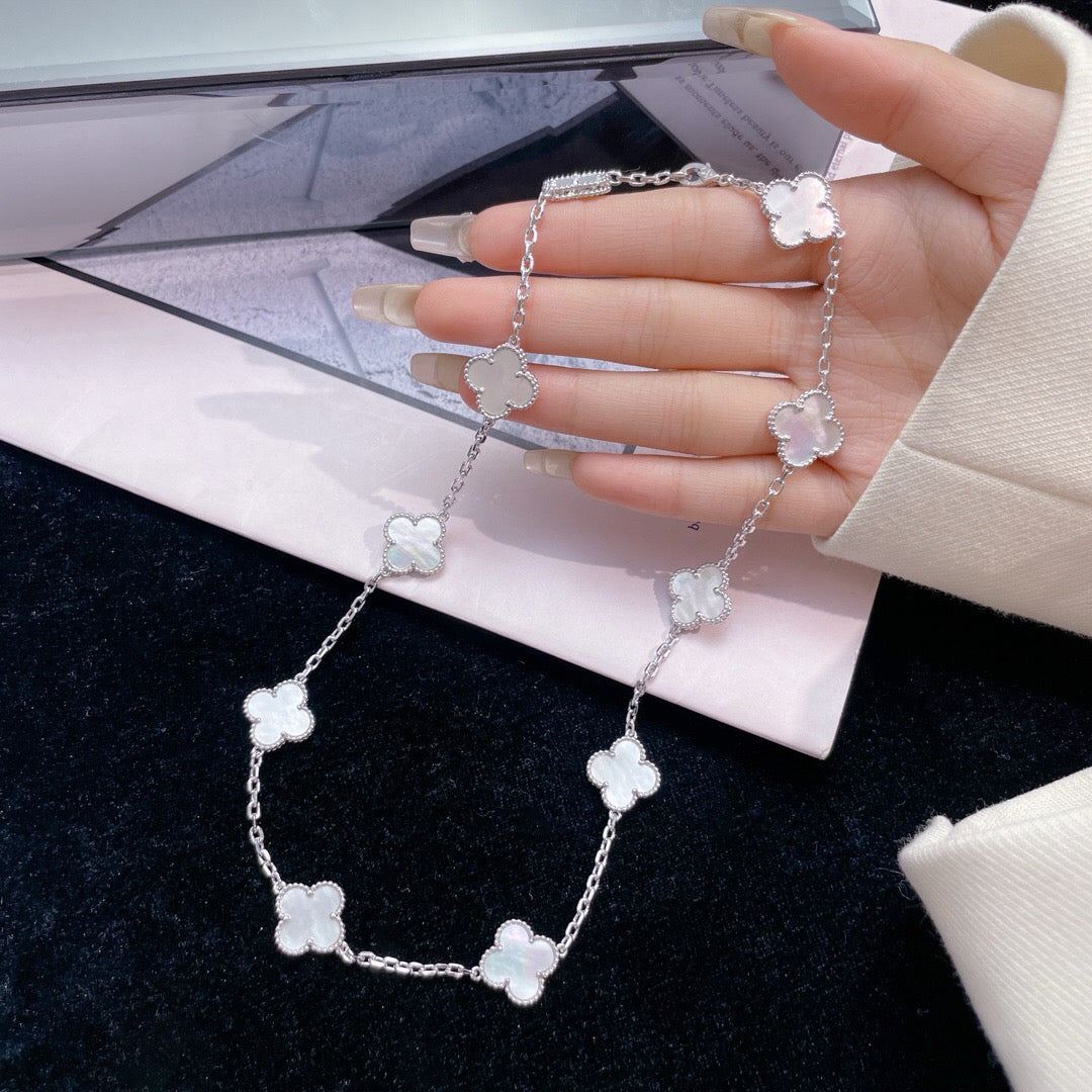 [⭐Spark]CLOVER 10 MOTIFS WHITE MOTHER OF PEARL NECKLACE