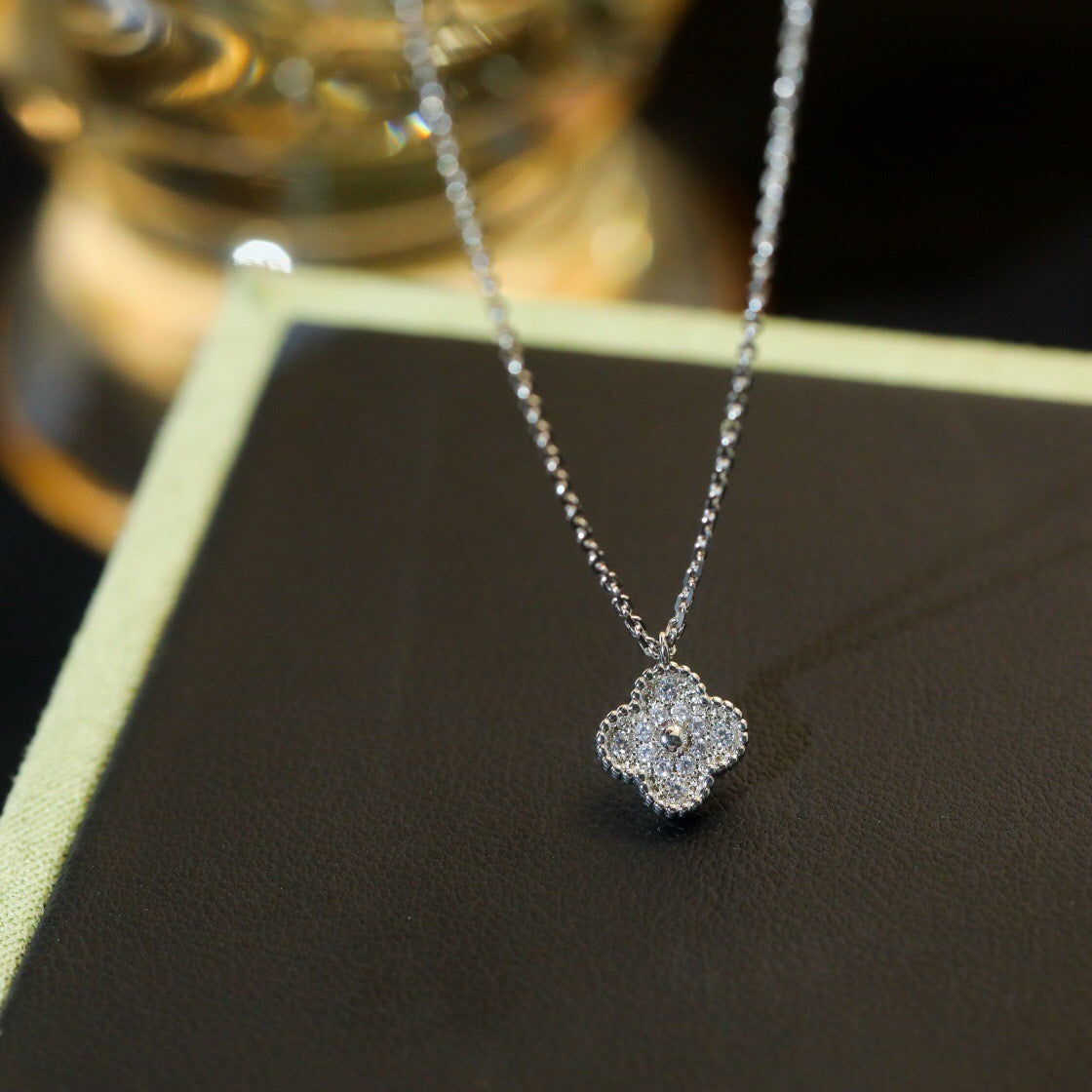 [⭐Spark]CLOVER MINI 9.5MM PENDANT DIAMOND NECKLACE