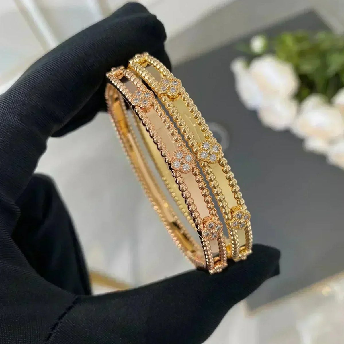 [⭐Spark]CLOVER BRACELET 4MM DIAMONDS
