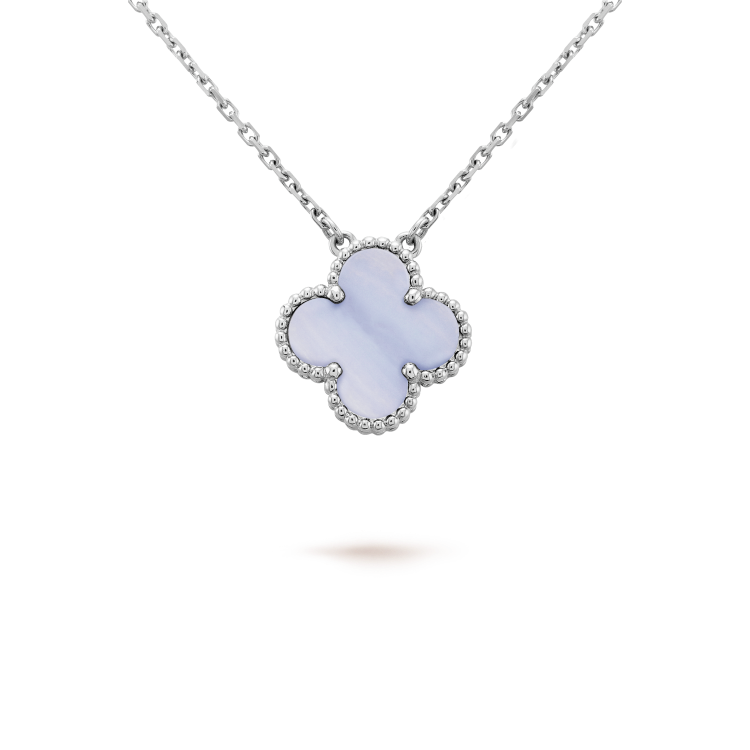 [⭐Spark]CLOVER 15MM BLUE CHALCEDONY NECKLACE SILVER
