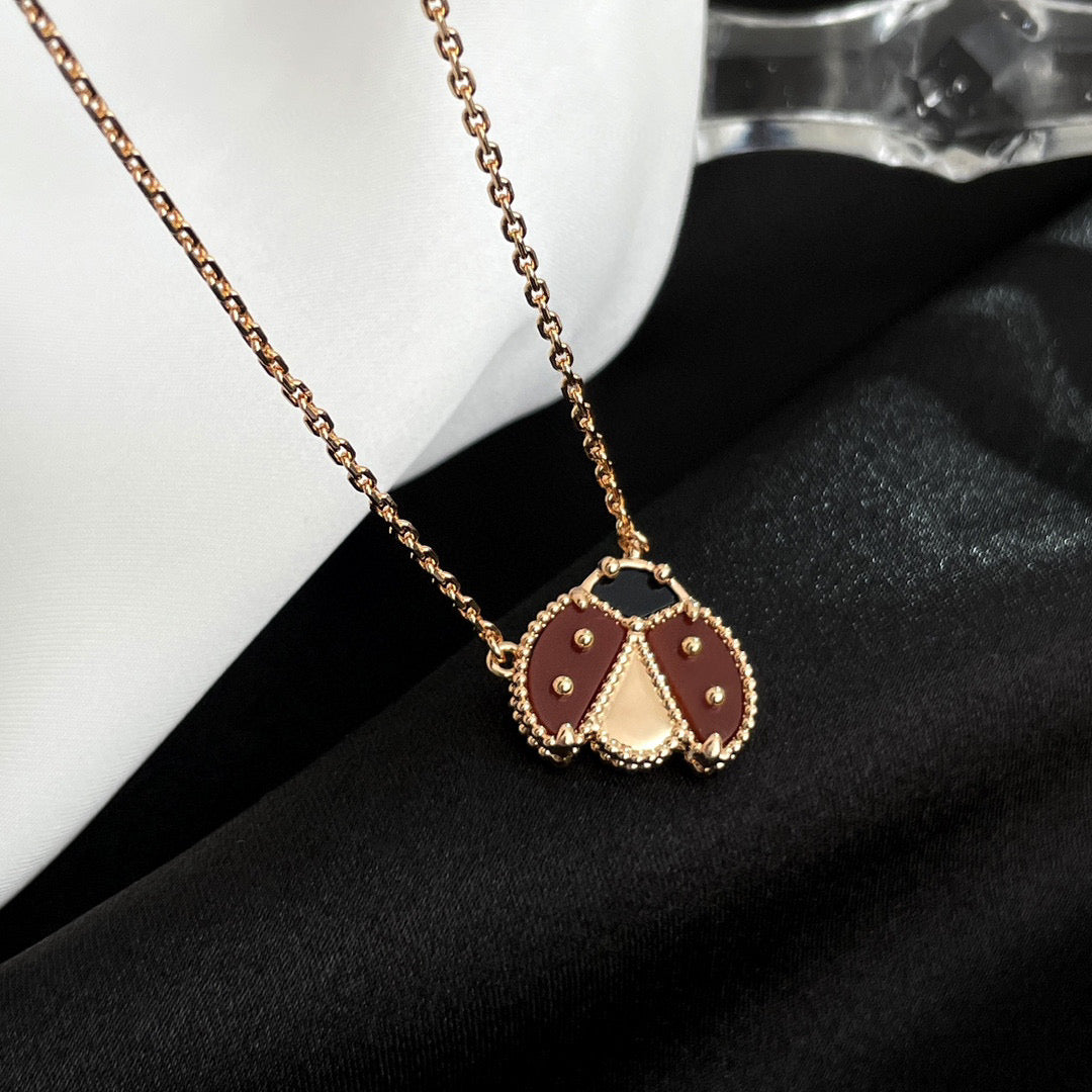 [⭐Spark]LUCKY  CARNELIANS LADYBUG NECKLACE