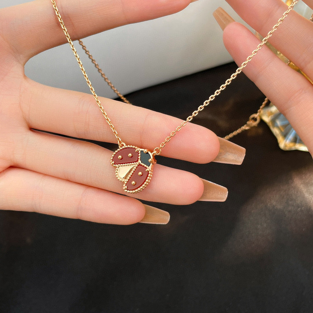 [⭐Spark]LUCKY  CARNELIANS LADYBUG NECKLACE