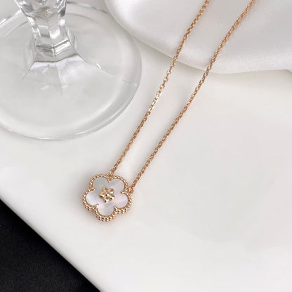 [⭐Spark]LUCKY  WHITE MOP  PLUM BLOSSOM NECKLACE