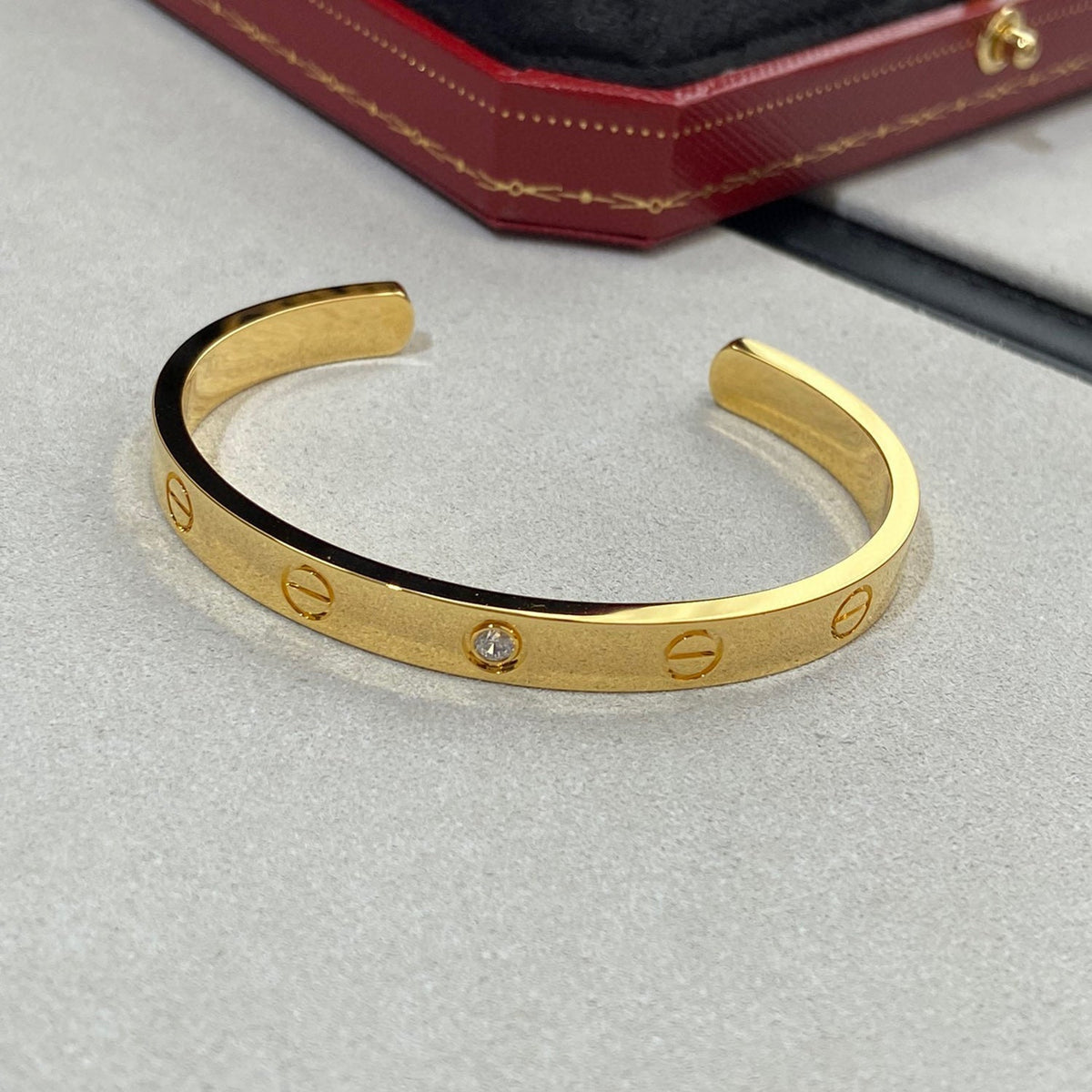 [⭐Spark]LOVE BRACELET 6.1MM 1 DIAMOND OPEN CUFF