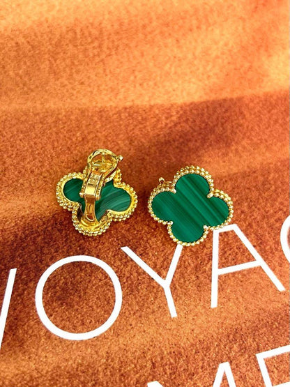 [⭐Spark] CLOVER LARGE (20mm) 1 MOTIFS GREENER MOP STUD EARRINGS