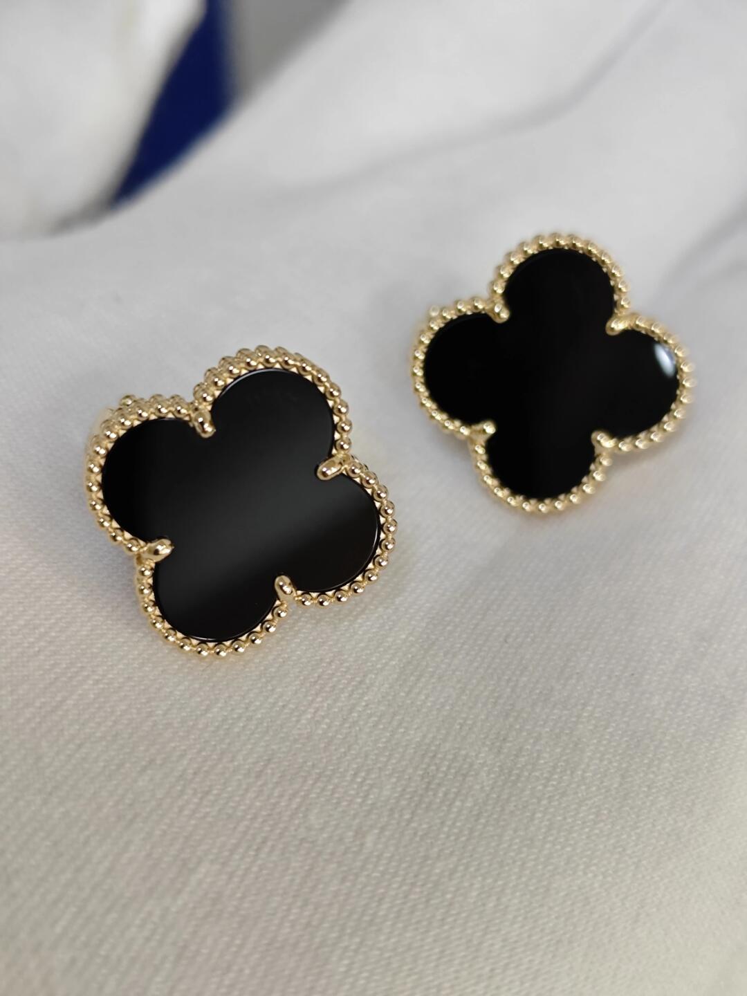 [⭐Spark]CLOVER 20MM BLACK MOP EARRINGS
